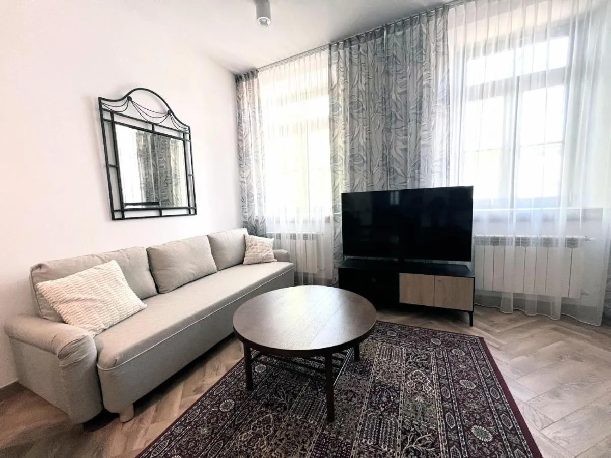 Zamojska Residence Silver Leaf Apartment — 3