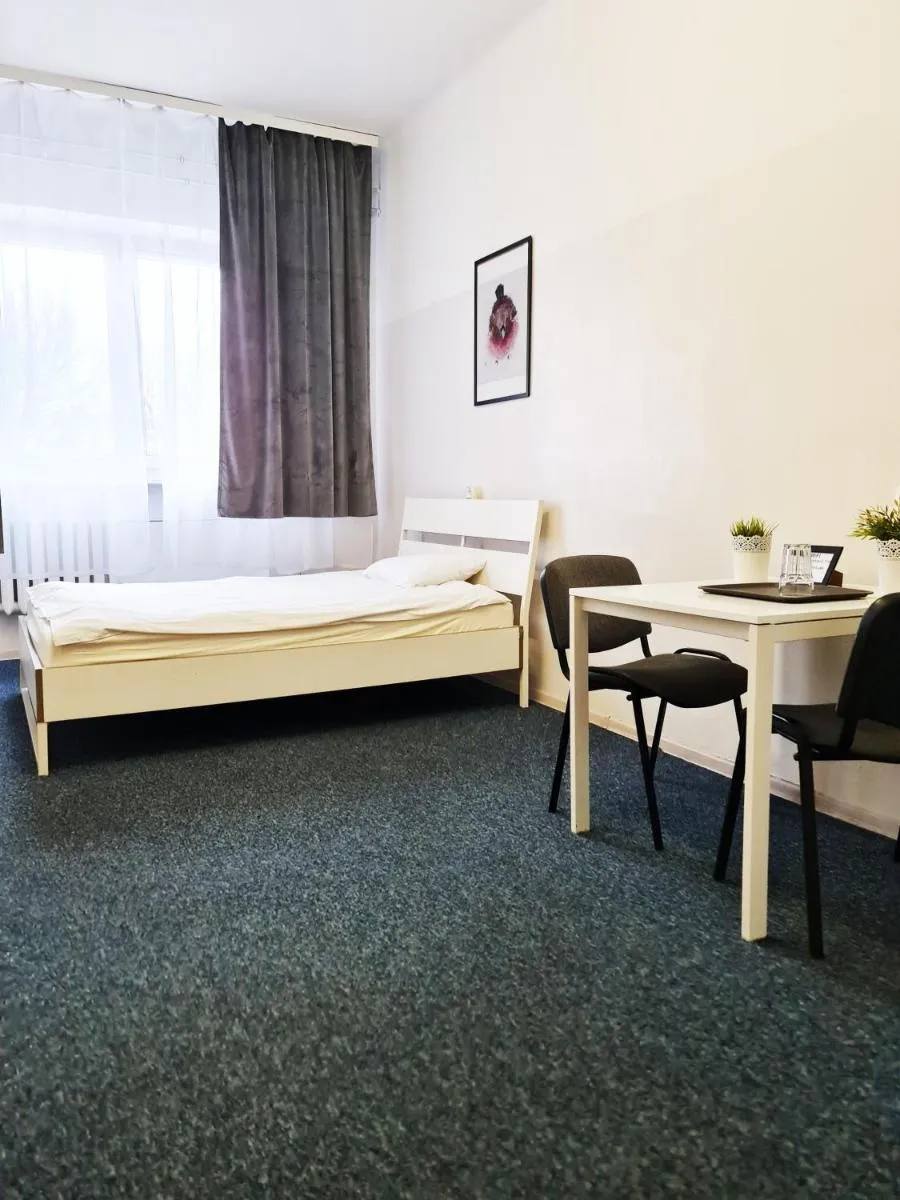 mHostel24 — 2